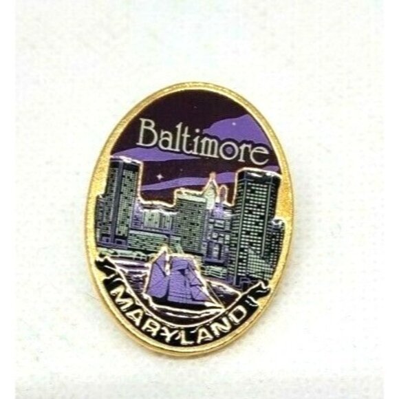 Traub Co Inc Baltimore Maryland Purple Pin Made In Canada - Picture 1 of 9